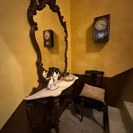 Malta Old Cinema Apartment Senglea